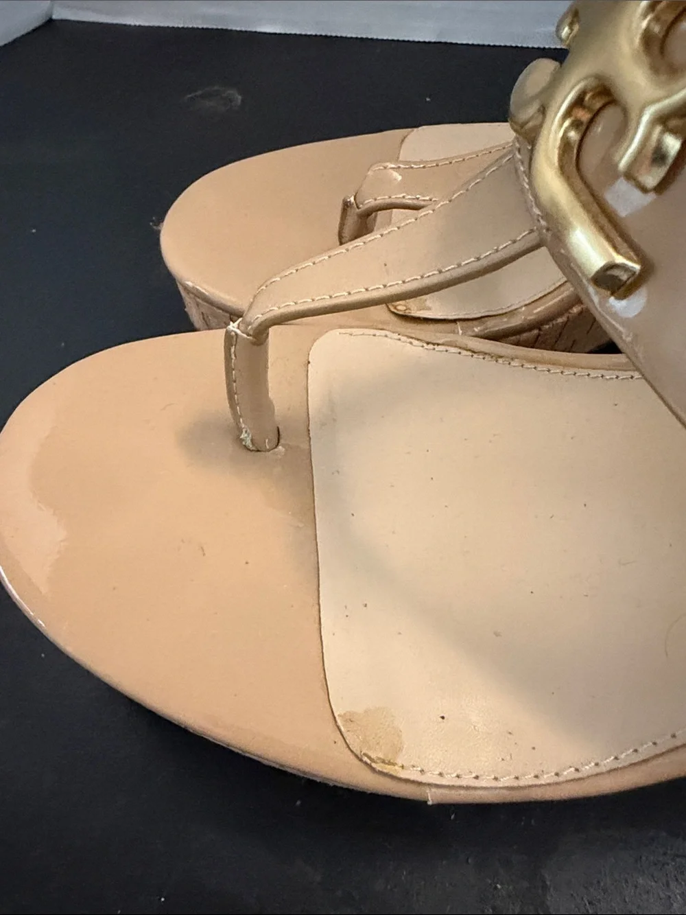 Sam Edelman Beige Patent Cork Wedge Thong Sandals with Gold Logo, Size 9